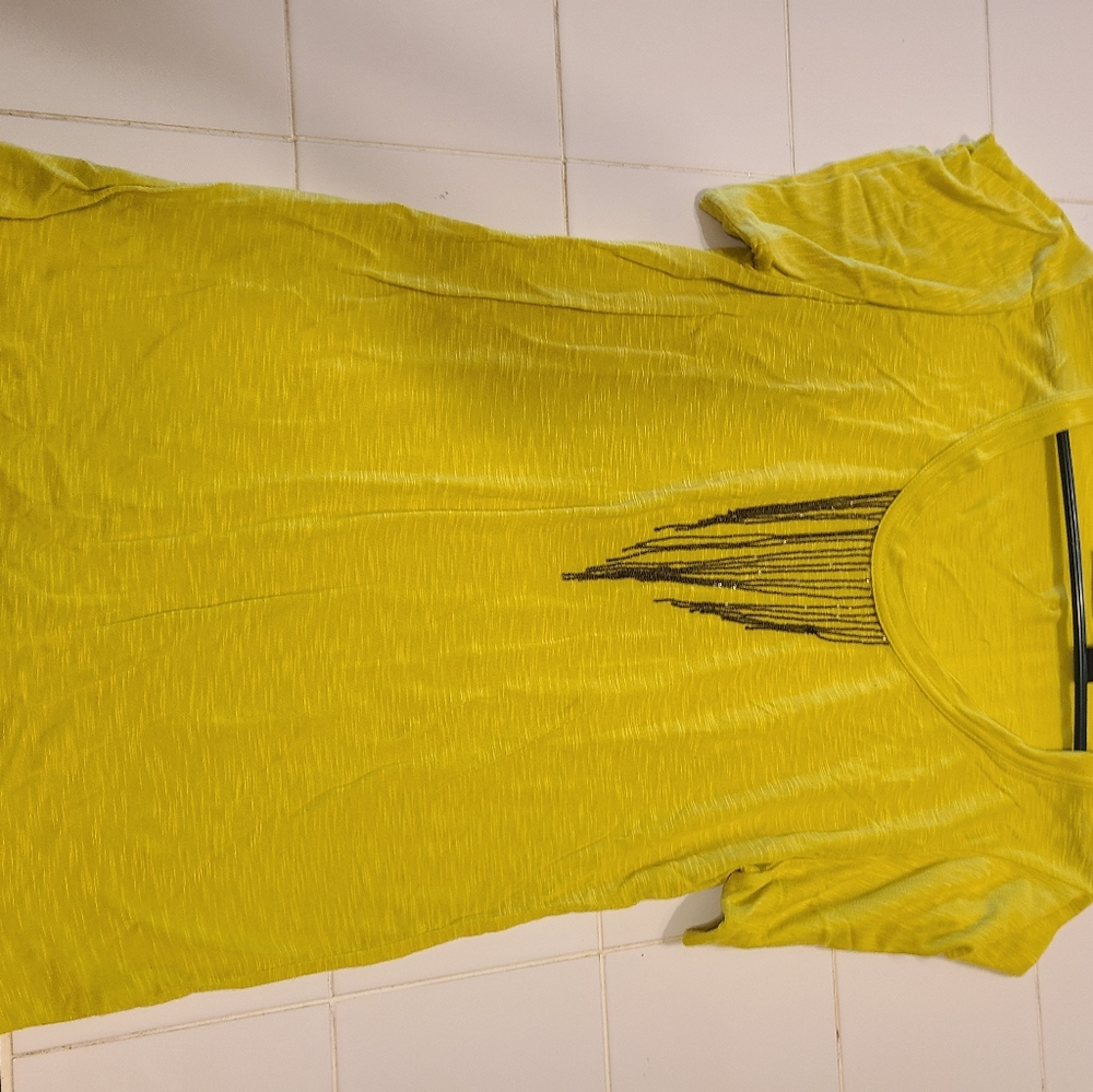 Apt 9 shirt
